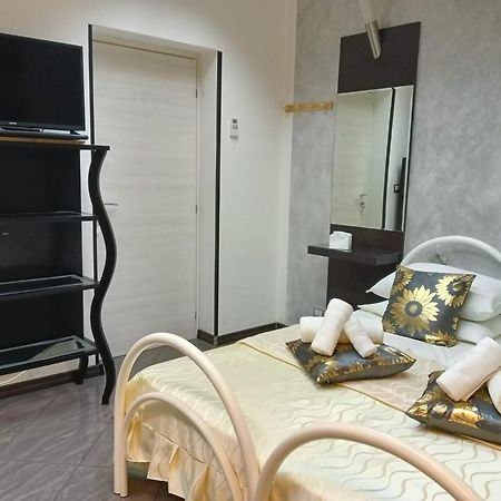 Bed and Breakfast Casa Al Porto Порто-Торрес Екстер'єр фото