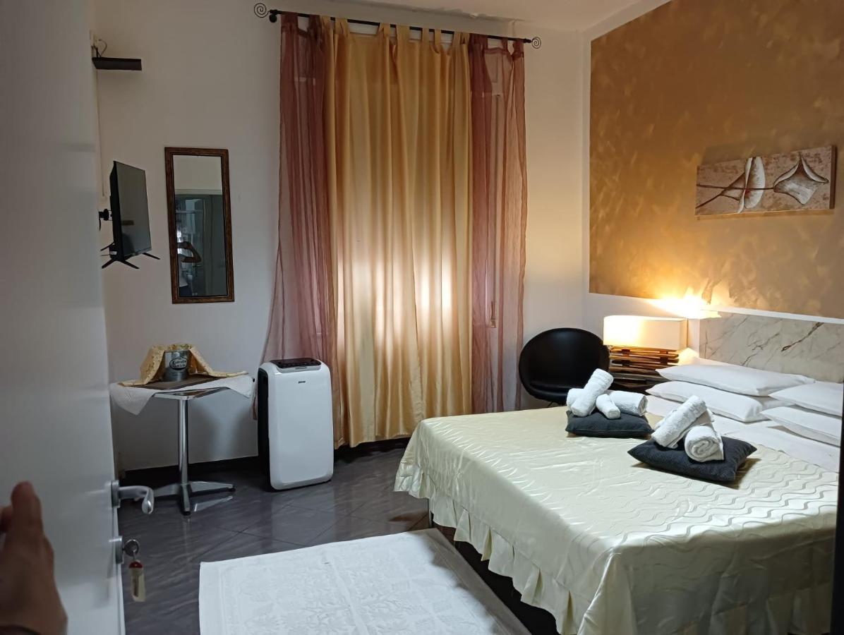 Bed and Breakfast Casa Al Porto Порто-Торрес Екстер'єр фото